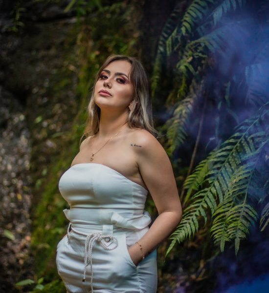 izabelahof12